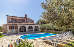 Amazing Home In Galizana